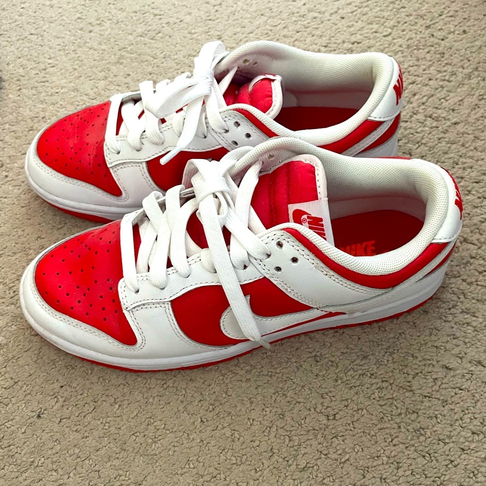 Nike Men’s Red and White Low Top Sneakers